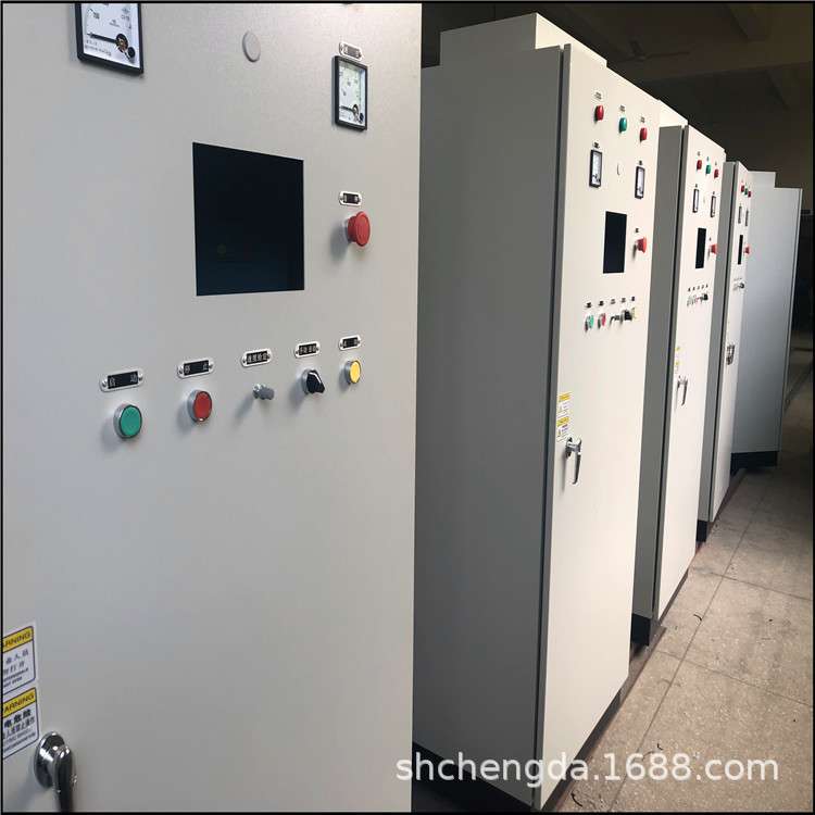 30/40/50KW交流防雷监控PV汇流箱 光伏直流箱4进1出太阳能控制箱