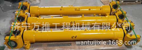 山推推土机SD32油缸支撑175-61-C1000