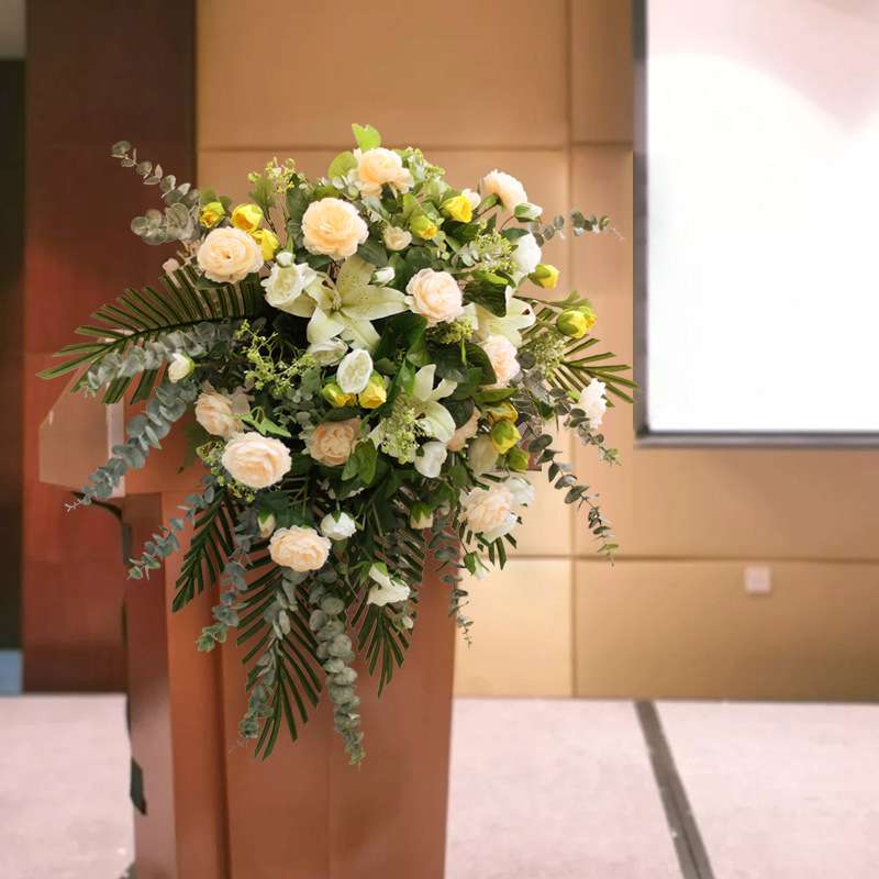 演讲台假花装饰会议室花卉摆件发言台垂吊花束礼仪台桌面挂花