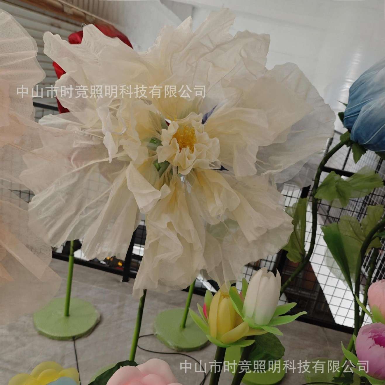 婚庆自动电动机械开合大网红场景布置现场店铺橱窗装饰落地灯花朵