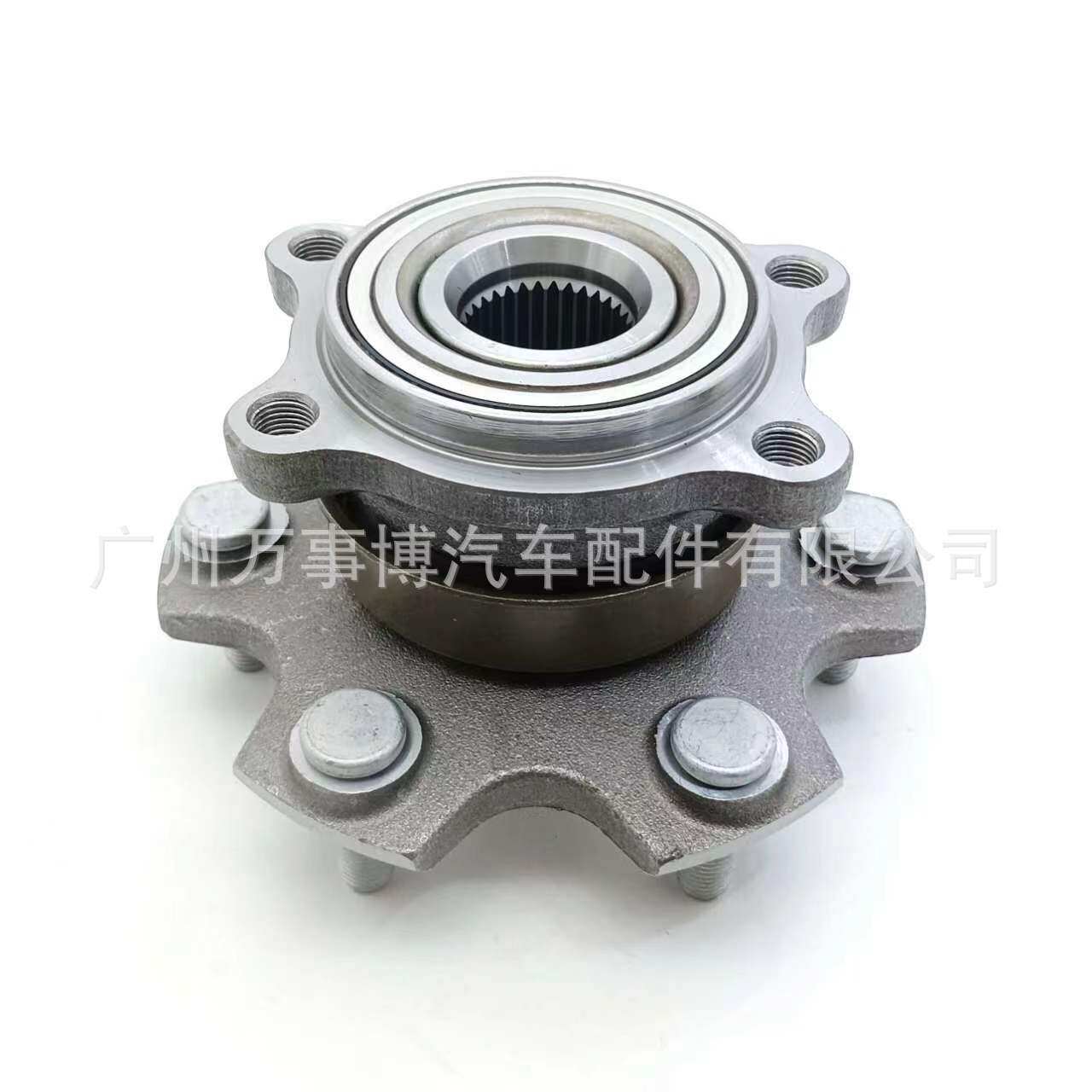 V45/V55后轮轮毂轴头MR353005