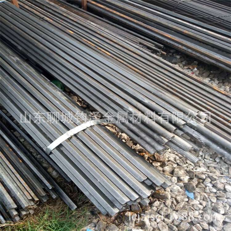 以优质圆钢做原料生产45号材质冷拔六角钢尺寸精度高直线度好