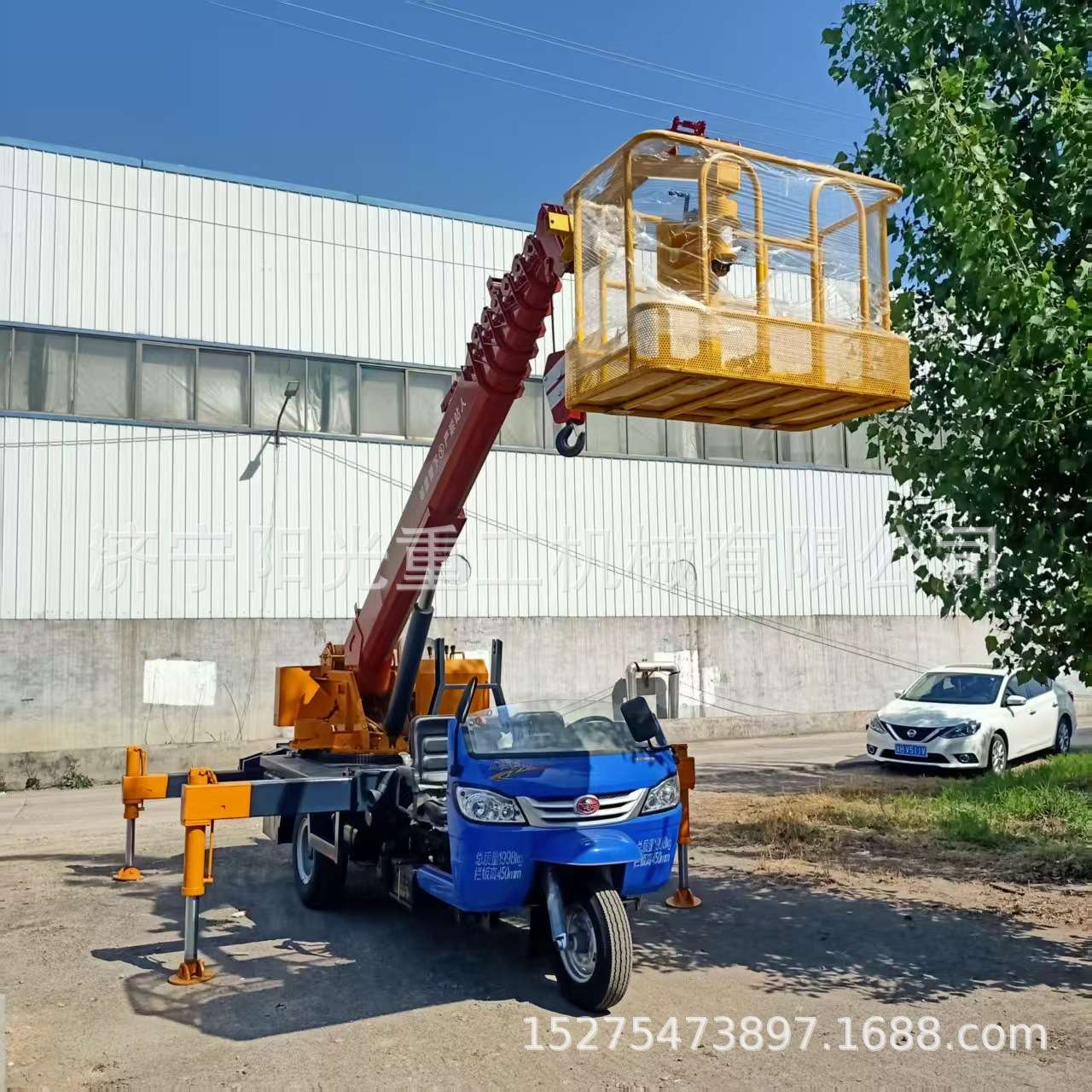 小型三轮吊车建筑工地吊楼板用农村自建房用起重机5吨三马子吊机