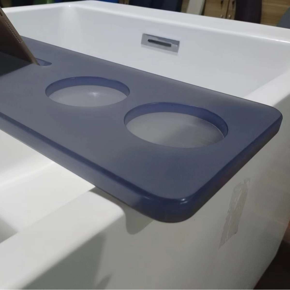 工厂现货酒店家用高档防水轻奢泡澡刷剧看电影看书红酒浴缸置物架