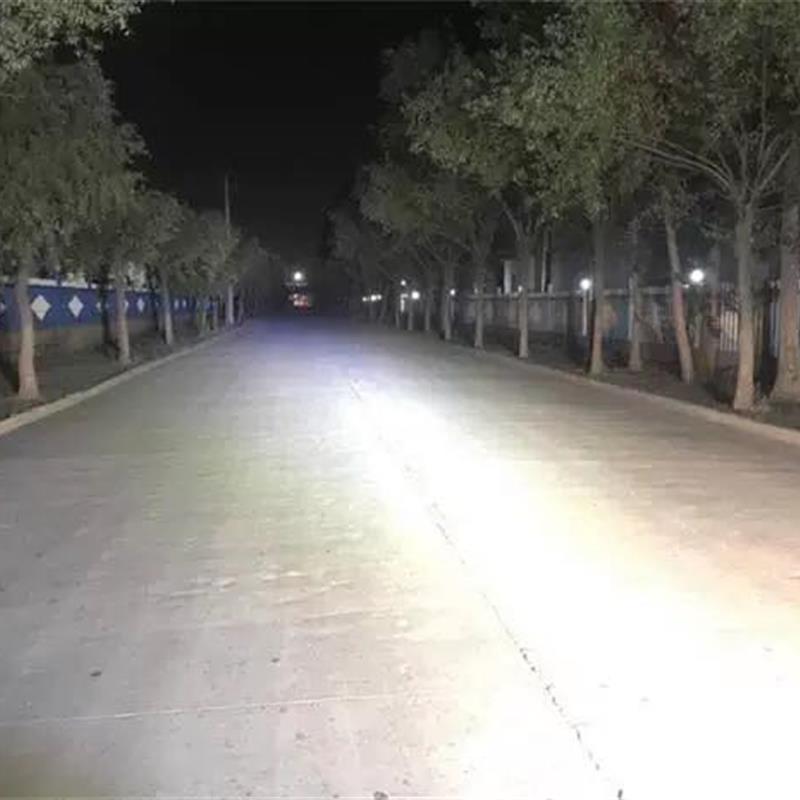 汽车led射灯长条灯中网射灯电动车工程车挖掘机大灯超亮强光爆闪