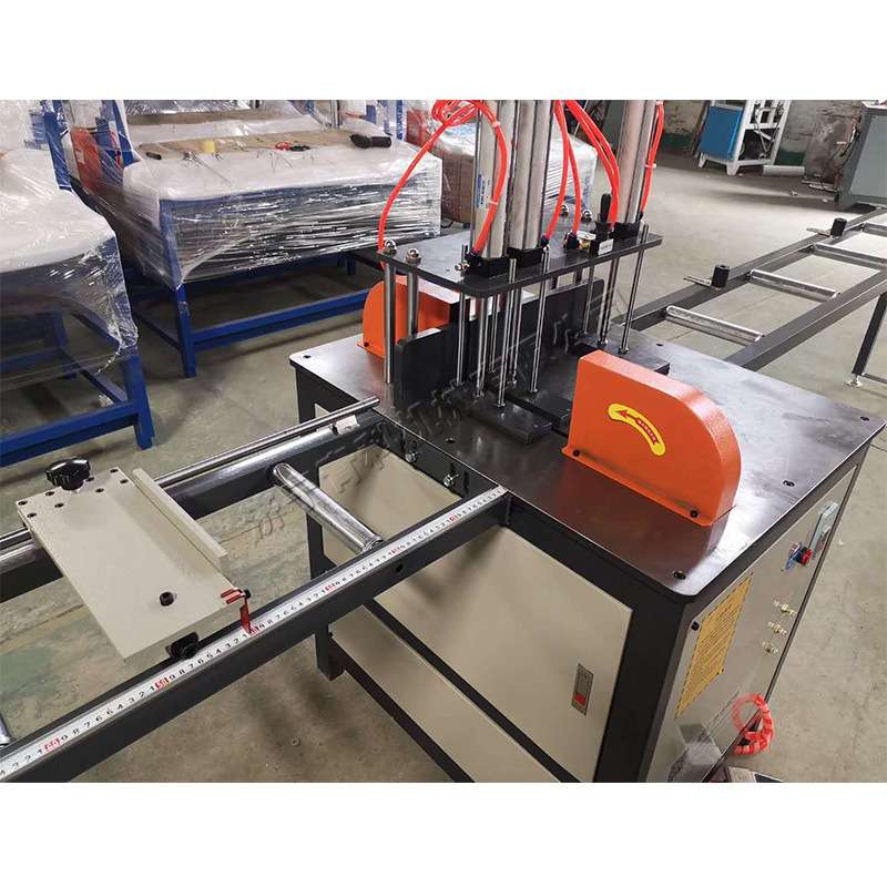 家具厂铝材切割下料机 门窗铝型材90度开料机 金属材料45度切割机