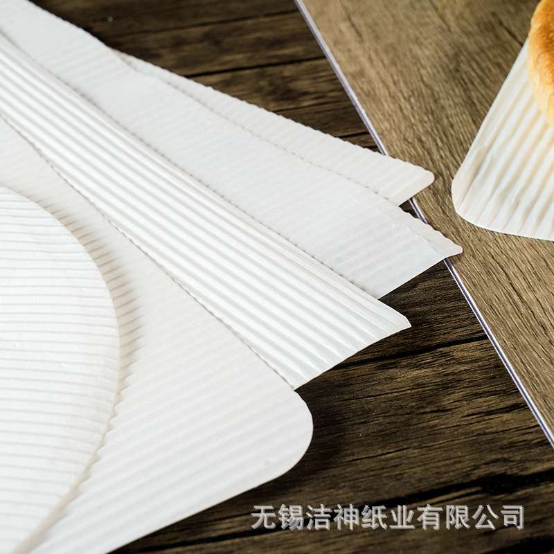 披萨盒瓦楞垫纸6/7/9/10/12寸防油吸油纸食品级餐盒纸垫纸