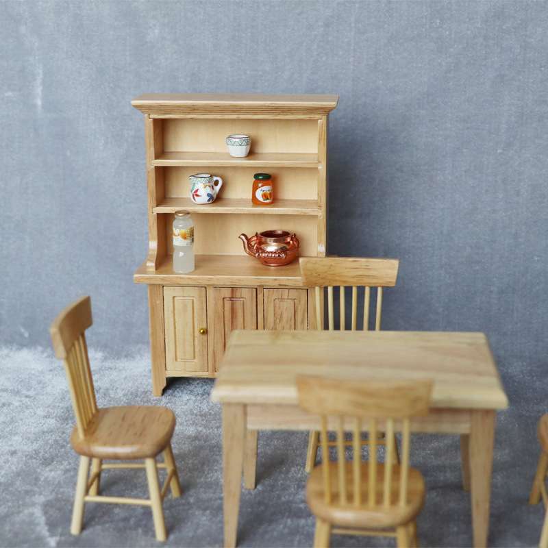 1:12娃娃屋dollhouse迷你家具微缩食玩模型 原木色三门立式柜子