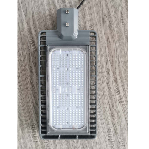 厂家直销市电260W240W200W高档LED贴片工程款LED路灯可分时调光