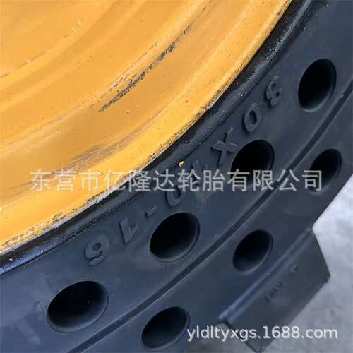 凯斯440H SR200B SR250 SR220滑移装载机10-16.5 12-16.5实心轮胎
