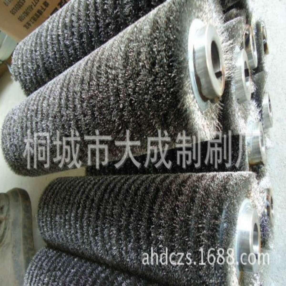 诚信供应表面除去漆锈污耐磨耐腐蚀刷辊 高温研磨辊毛刷