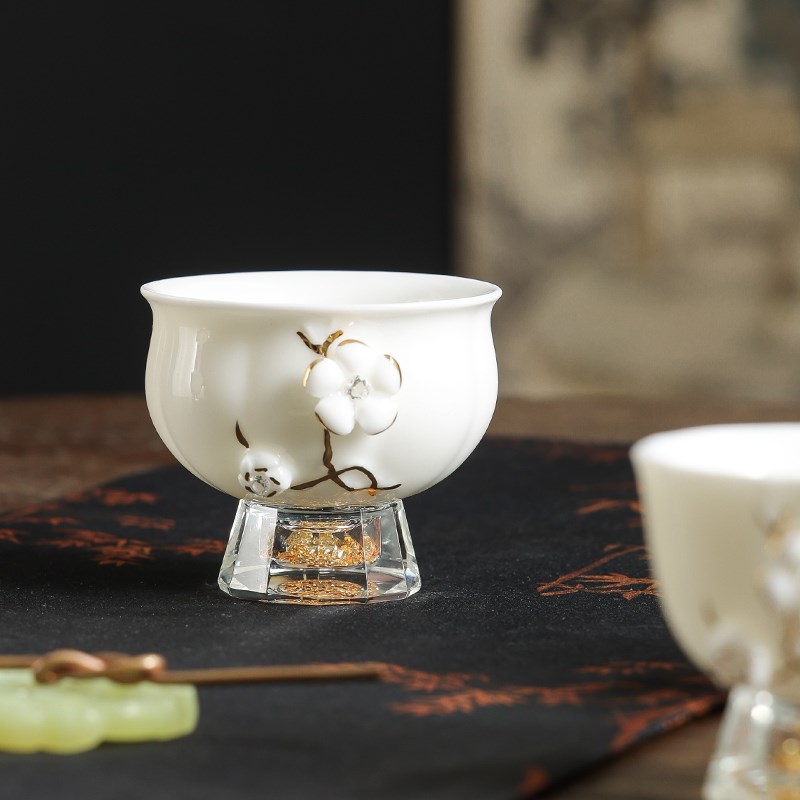羊脂玉白瓷捏花茶杯个人专用金箔高足品茗主人杯家用高档精致茶盏