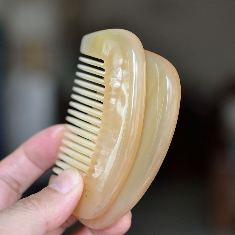 小号牛角梳纯天然羊角梳随身带包包梳加厚可携式小梳子宽齿头疗按