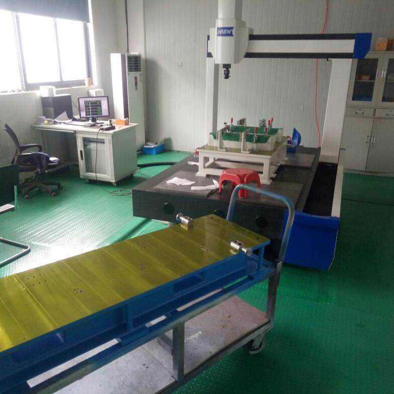 塑料防滑地垫家用门口厨房浴室pvc防水垫橡胶垫车间地板楼梯地毯