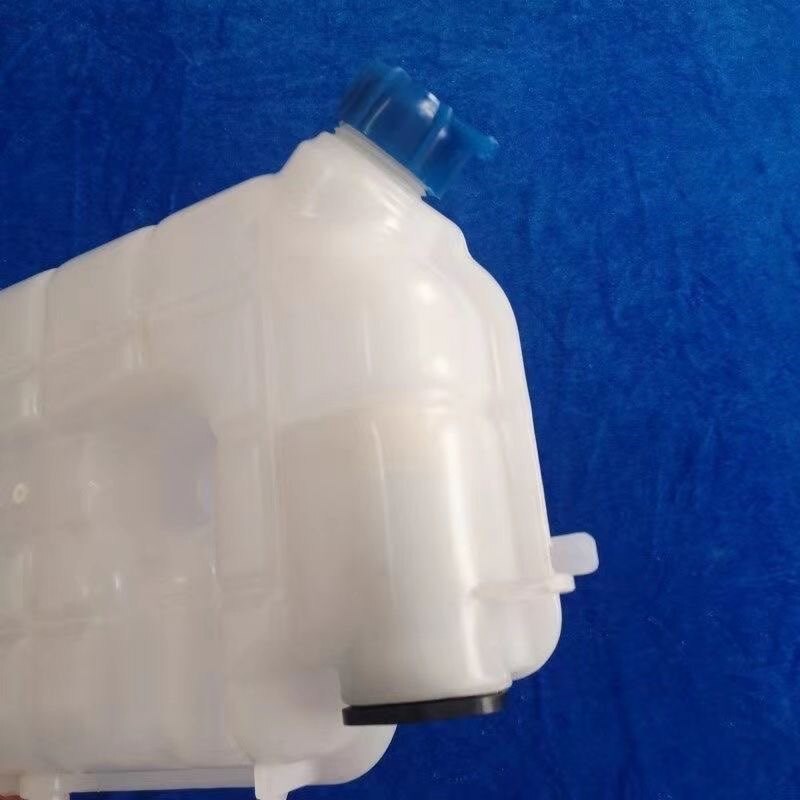 重汽豪沃副水箱轻卡膨胀水HOWO轻卡小水箱水箱原厂配件货车领航版