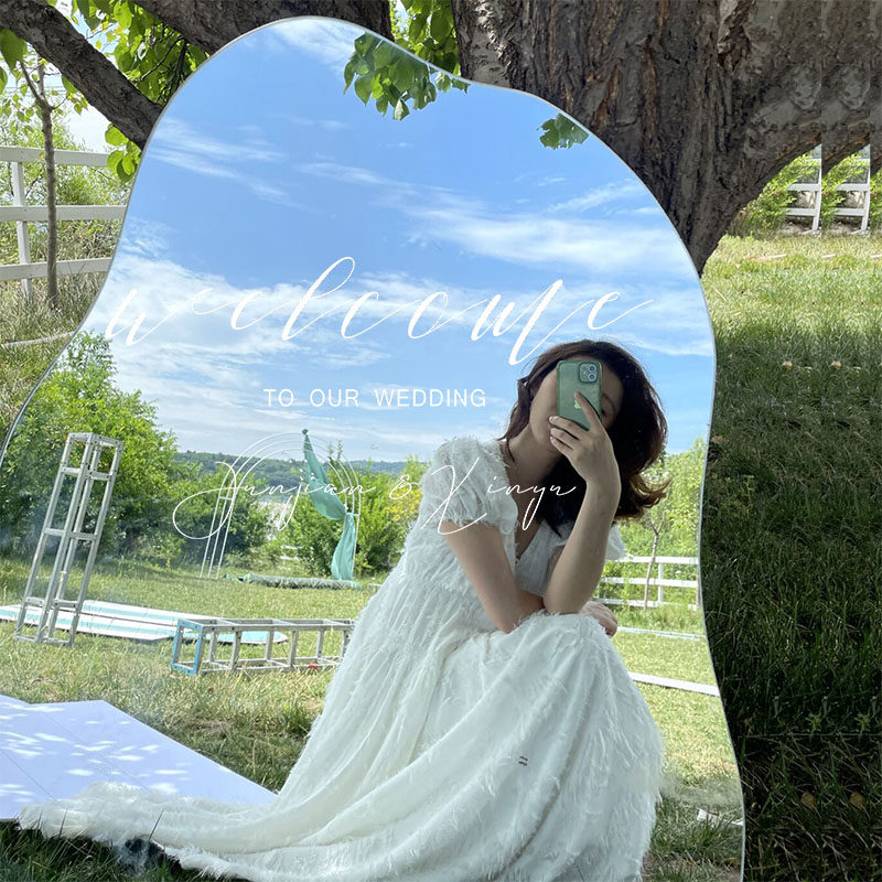 水牌镜子迎宾牌订婚牌子定制婚礼海报制作镜面生日结婚布置迎宾牌
