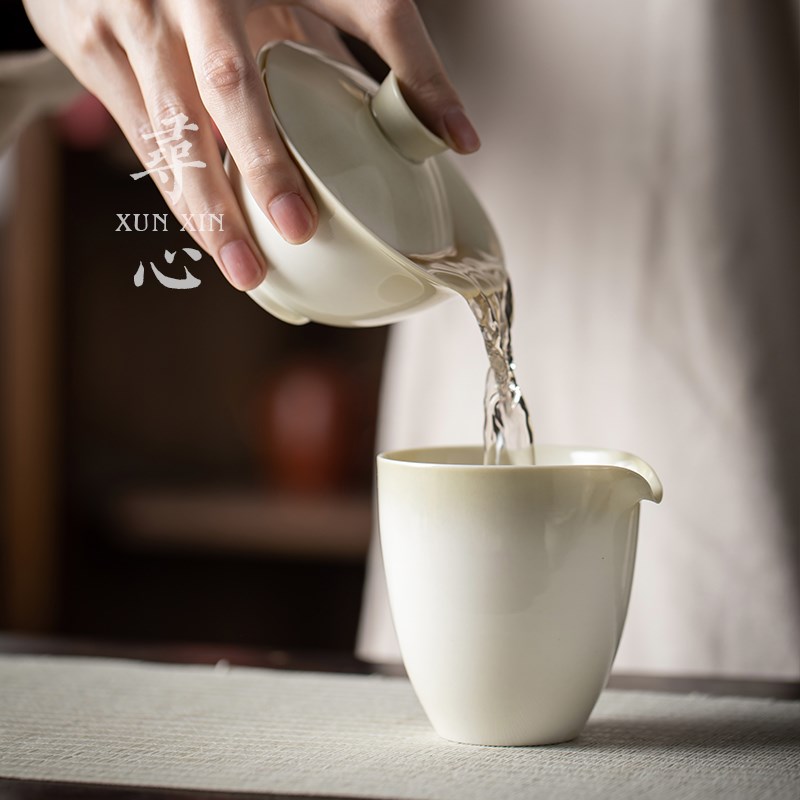 寻心中式复古青灰釉二才盖碗茶杯陶瓷家用手抓不烫手宽口小号茶碗