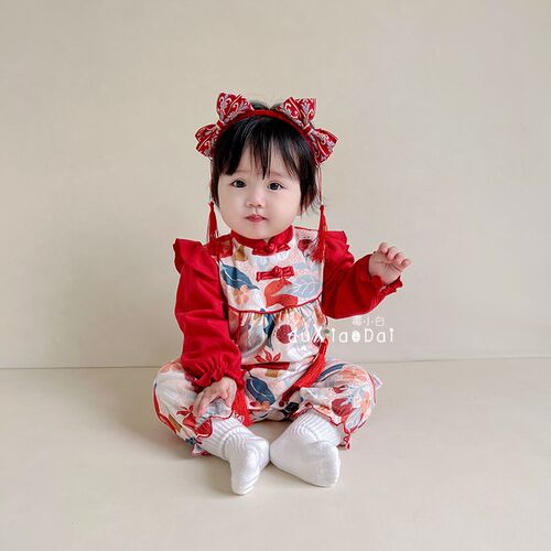 婴儿衣服秋装连体衣女宝宝满月百天宴旗袍哈衣秋季唐装抓周周岁宴