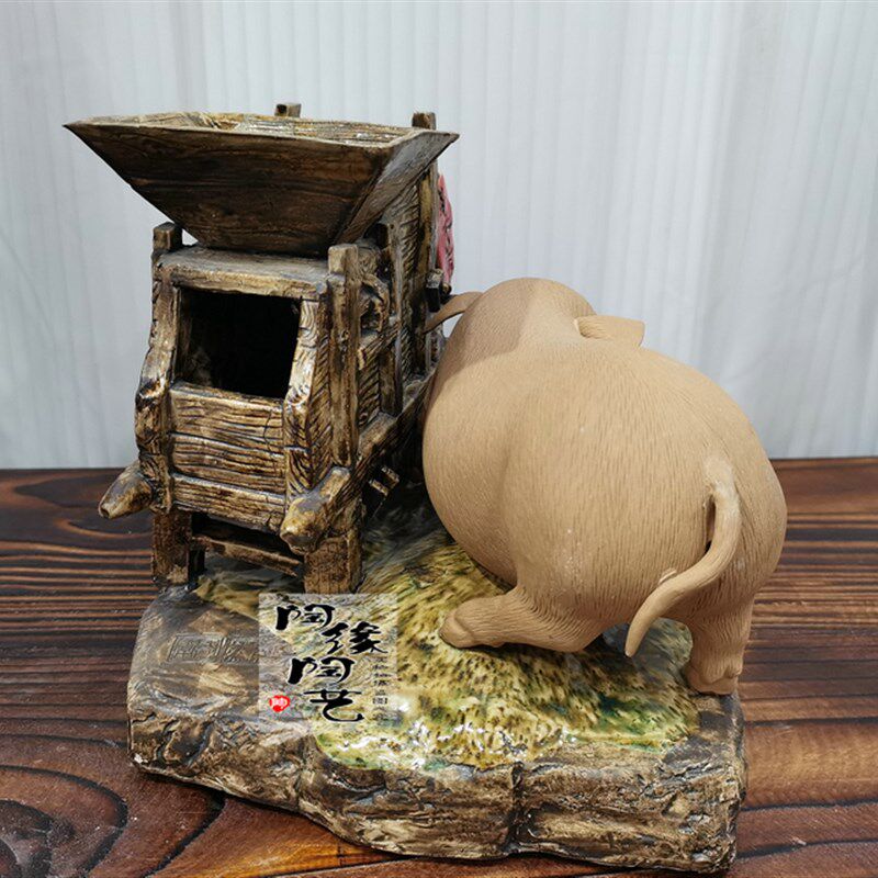 陶瓷工艺品 石湾公仔 生肖 猪 丰衣足食