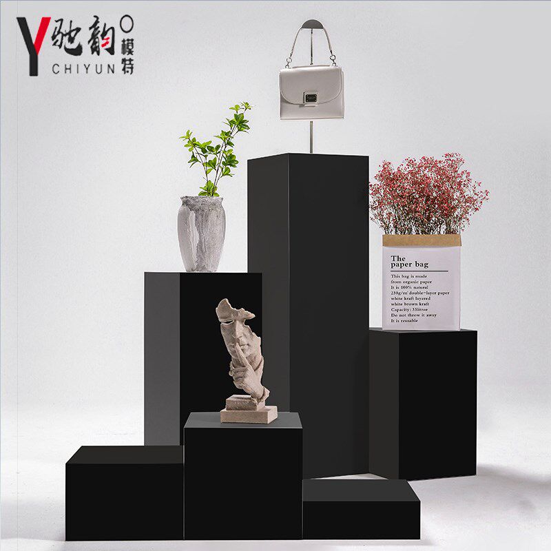 服装店模特鞋包橱窗展示台陈列道具中岛架流水台黑色站台模特地台