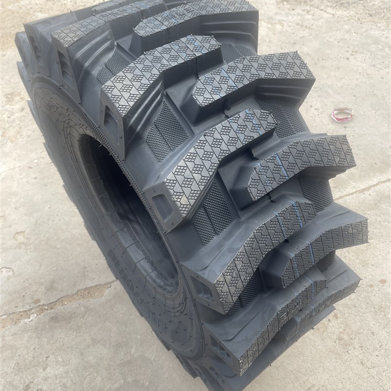 铲车 装载机 轮胎 20.5/70R16半实心钢丝胎 20.5/70-16加深耐刺穿