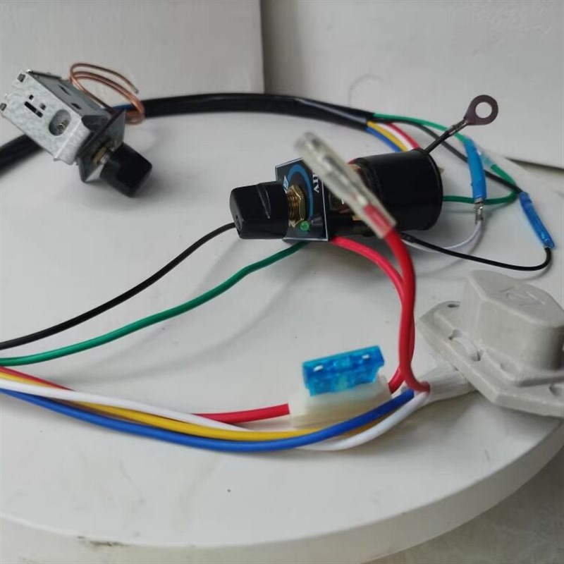 汽车空调404线束,12V 蒸发器电路,24V带电阻带三档风量开关温控