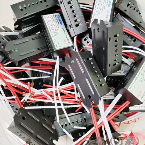 220V转12V电子变压器低压灯石英灯变压器led灯泡卤素灯镇流器铁壳