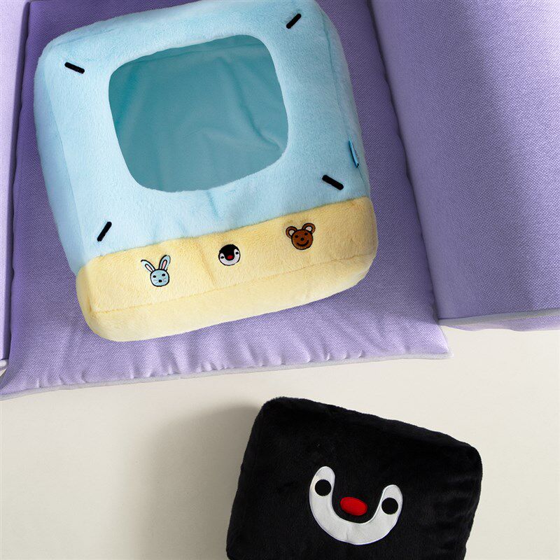 Pingu电视创意抱枕 富山商店企鹅家族毛绒沙发配件 40X40X10cm卡
