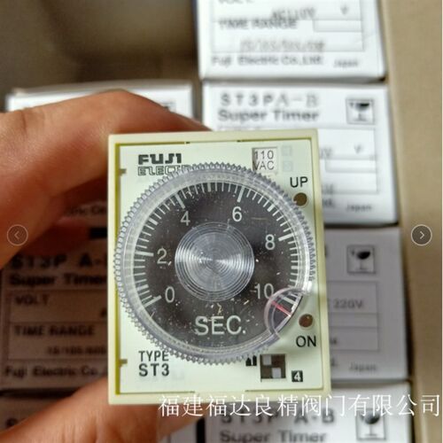 日本富士ST3P时间继电器ST3PC-A ST3PA-B A C D E F G