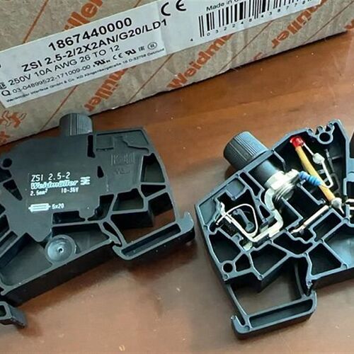 ZSI 2.5-2/2X2AN/G20/LD1魏德米勒熔断器弹片保险端子 1867440000