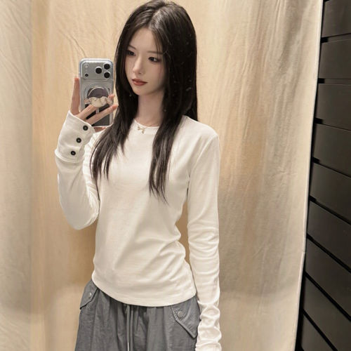 基础款白色正肩长袖T恤女