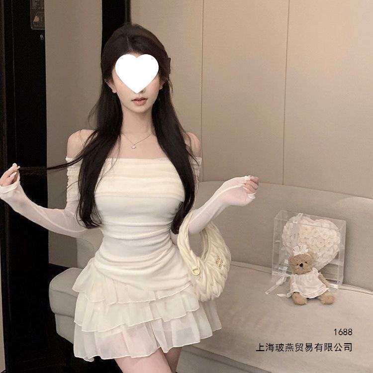 纯欲甜辣套装裙女修身显瘦长袖一字肩上衣辣妹高腰蛋糕短裙俩件套