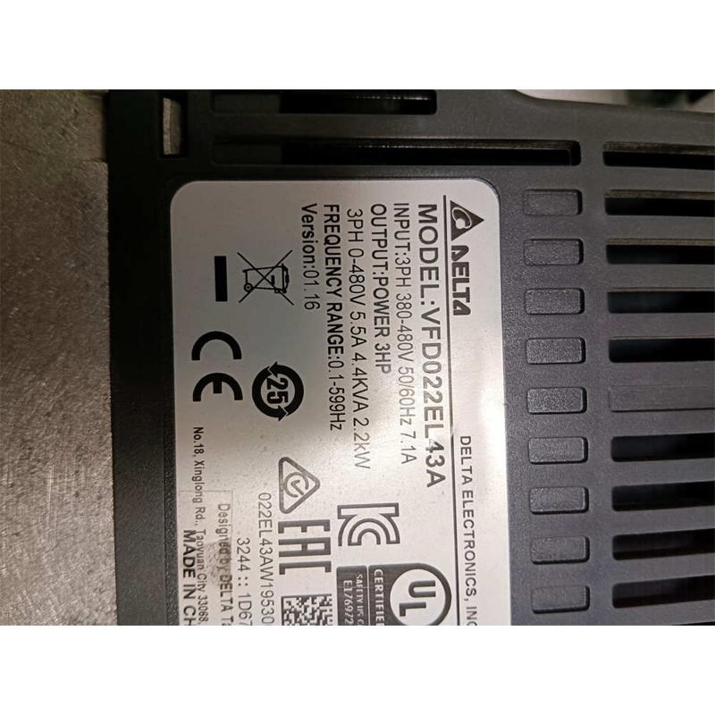 台达变频器VFD-EL系列VFD022EL43A 380v 2.2kw 9成新 功能包好