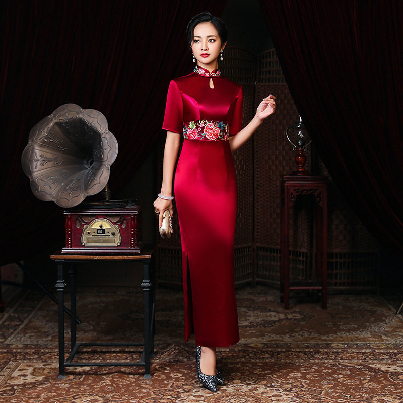 酒红长款大码改良旗袍妈妈装
