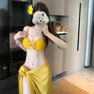 2025新款 花朵纯欲性感聚拢分体泳衣女夏比基尼 黄色高级感长裙法式