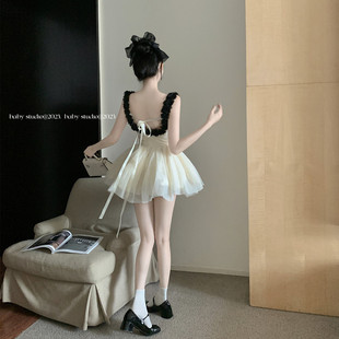 网红同款 2025纯欲芭蕾风小胸聚拢性感连体裙式 度假 新款 泳衣女夏季