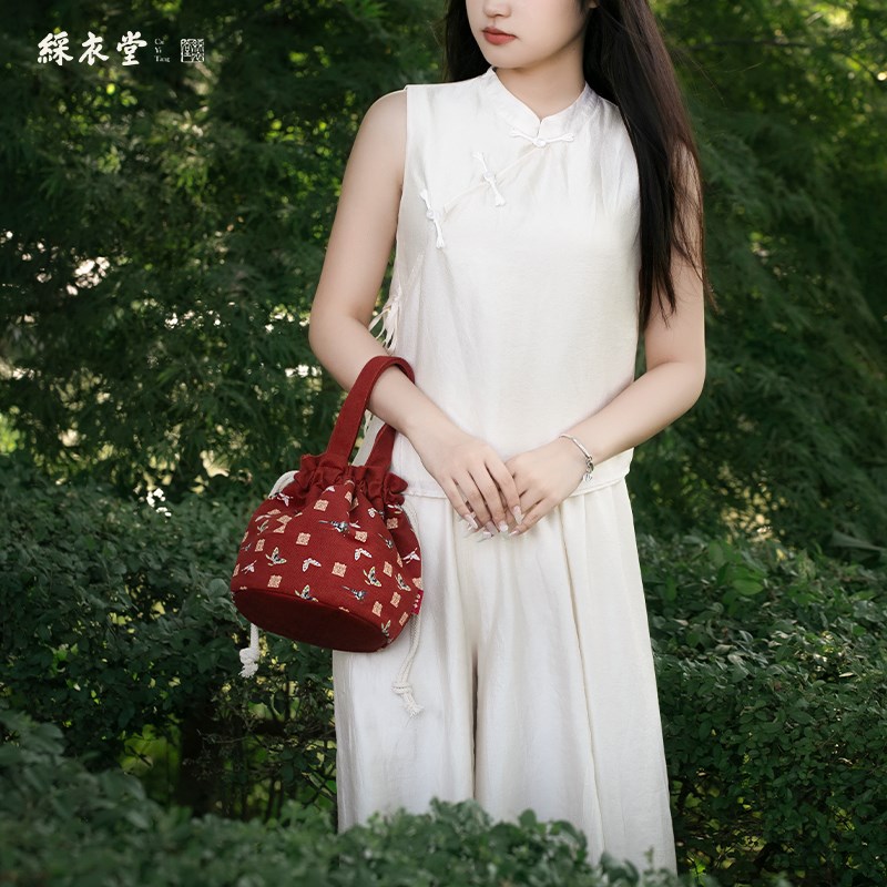 彩衣堂国风婚礼订婚抽绳束口袋手拎手机遛弯水桶红包喜糖