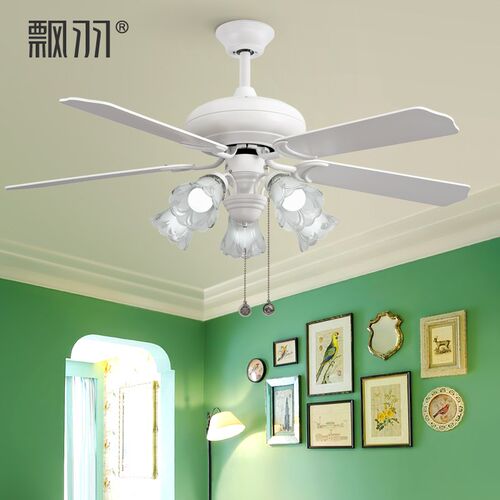 白色轻奢吊扇灯静音木叶电扇灯客厅餐厅风扇灯欧式家用风扇吊灯