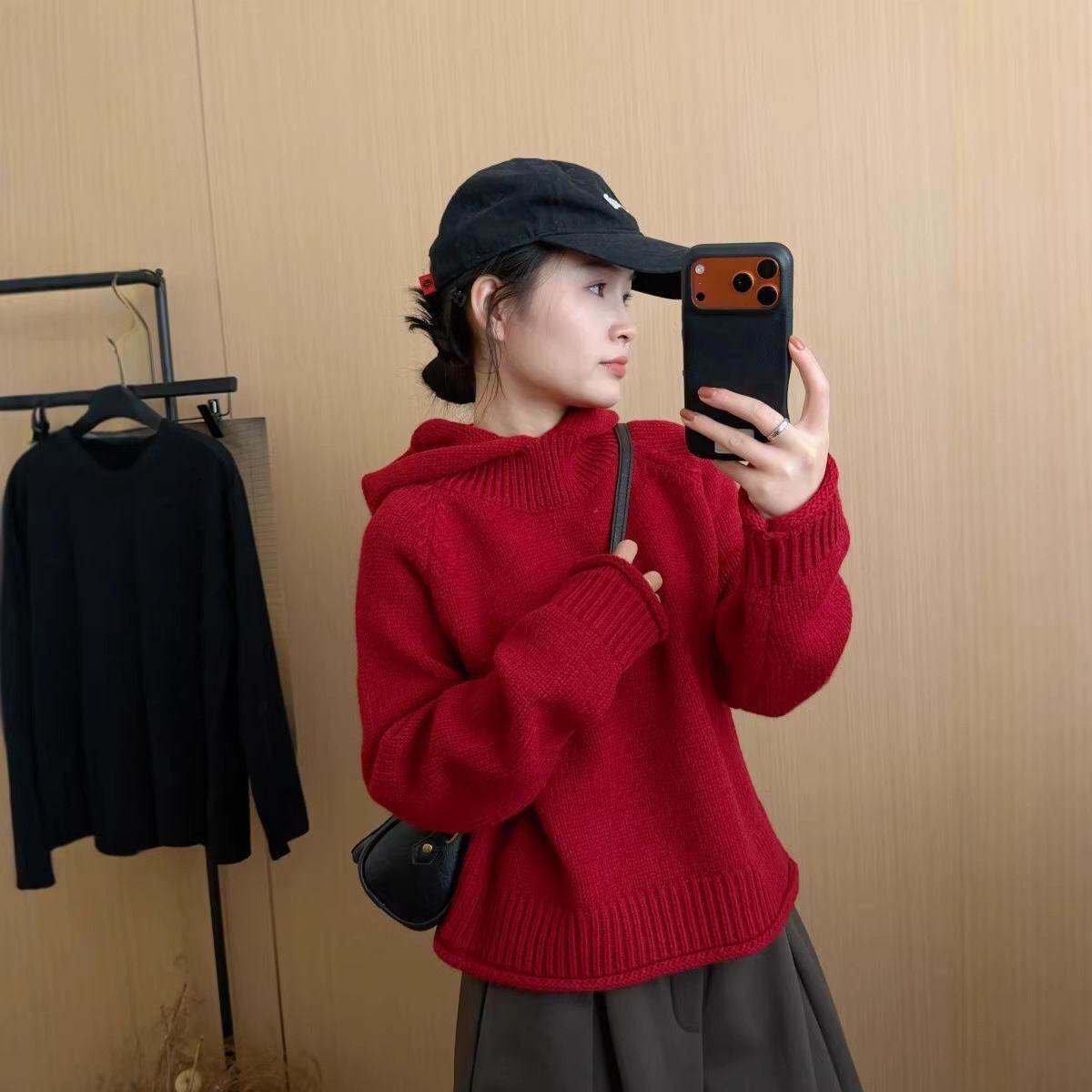 针织衫女套头洋气连帽红色毛衣气质内搭宽松打底衫厚