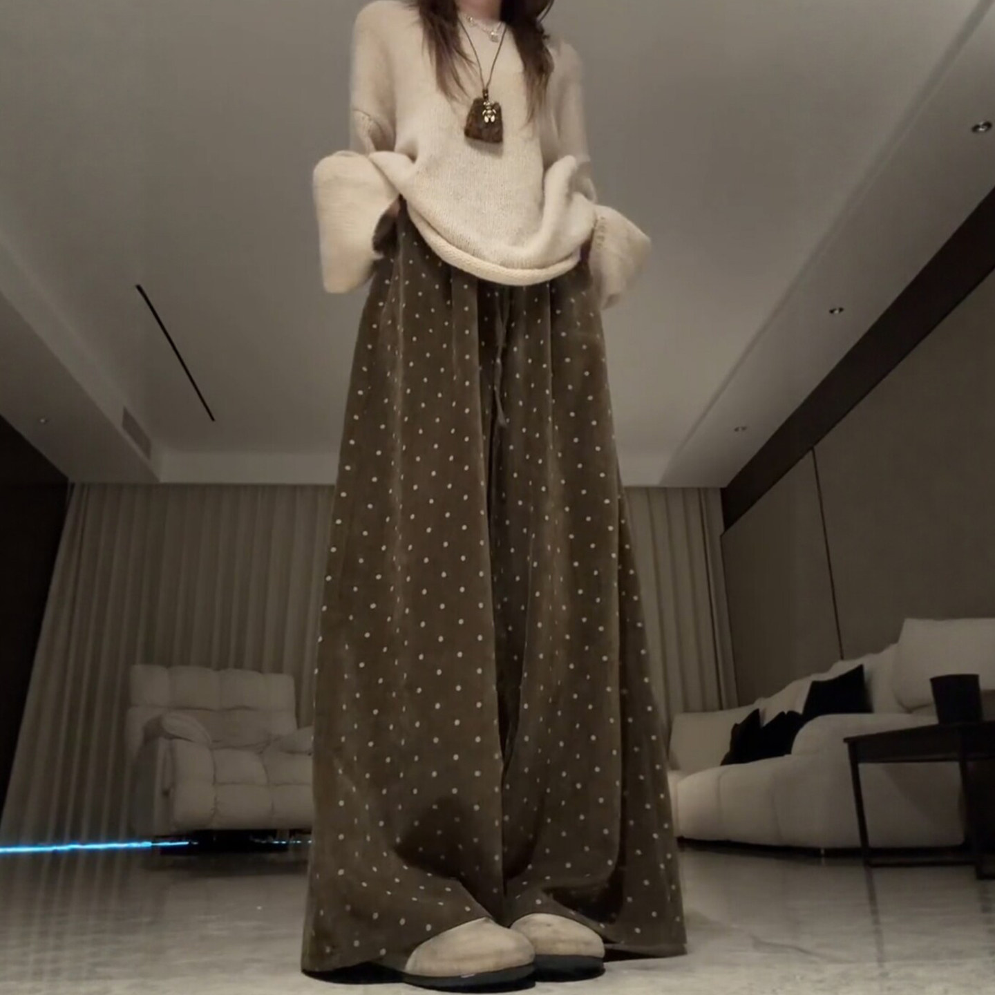 秋冬新款咖色波点休闲裤梨型身材巨遮胯裤子女胖mm大码显瘦阔腿裤