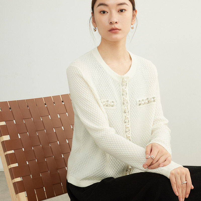 轻奢早秋小香风羊毛钉珠开衫女