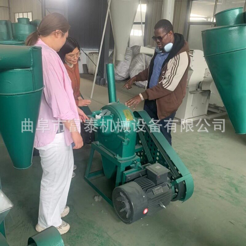 双齿盘玉米豆粕饲料粉碎机五谷杂粮磨面机木薯干地瓜干打粉机