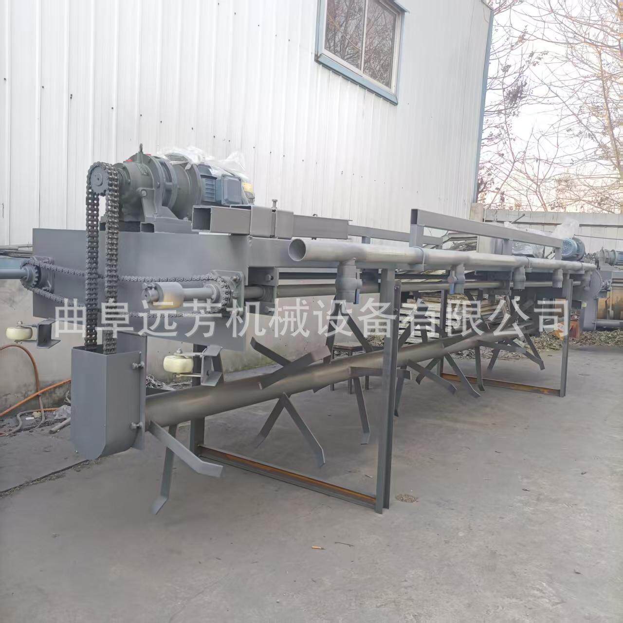 发酵有机肥翻抛机全自动鸡粪翻耙机厂家粪便搅拌堆肥设备
