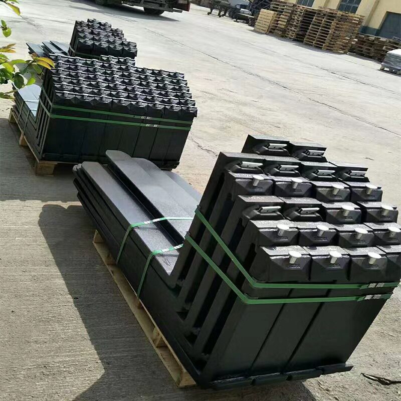 各大叉车常规常用的2吨3吨5吨的货叉挂钩式货叉技术指标货叉套