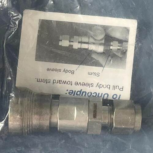SWAGELOK不锈钢仪表快速接头管体 世伟洛克卡套管接头 SS-QC4-B-4