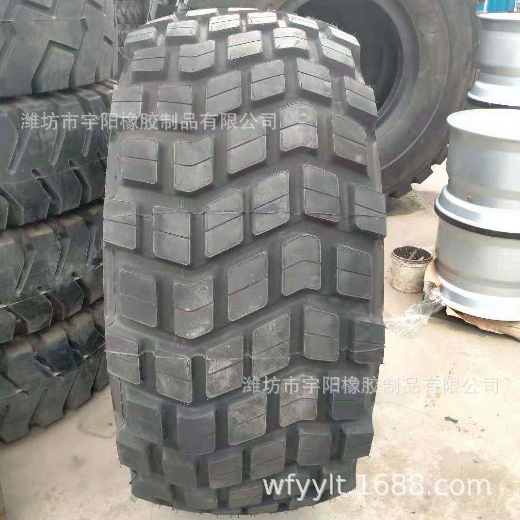 越野车轮胎24R20.5沙漠运输车钢丝工程机械轮胎