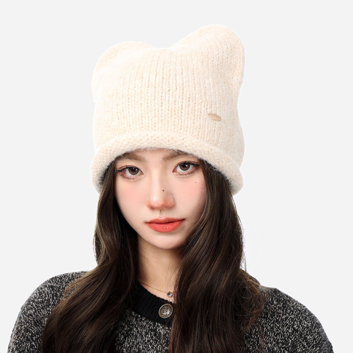 OVANCY可爱小熊毛线帽女冬季日系甜美保暖针织帽护耳包头卷边帽子