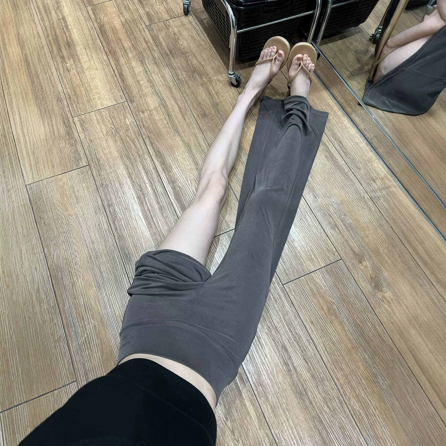 莫代尔微喇运动裤女夏季薄款垂感瑜伽卫裤大码胖mm灰色翻腰喇叭裤