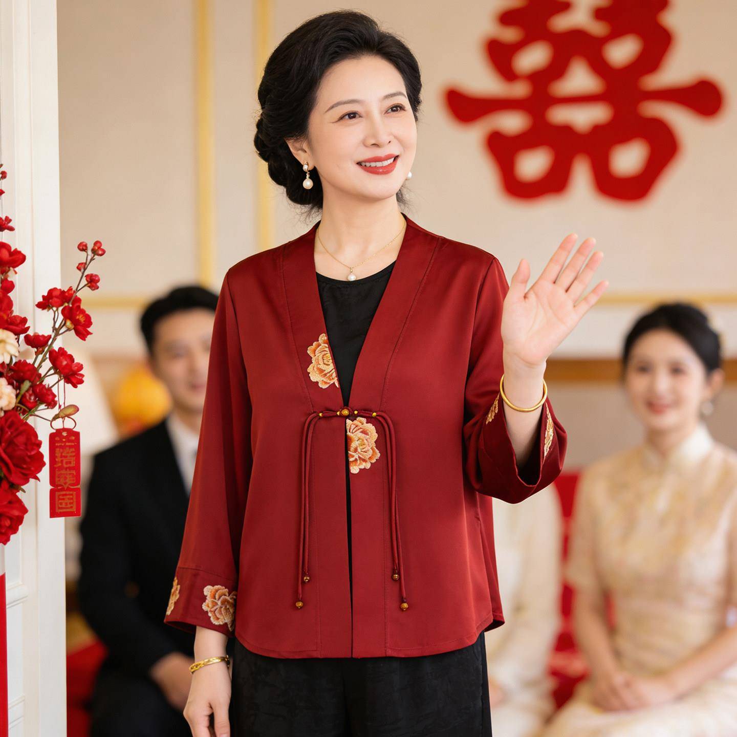 小个子妈妈婚宴裤子套装夏2026喜婆婆新中式上衣服母亲节平时可穿