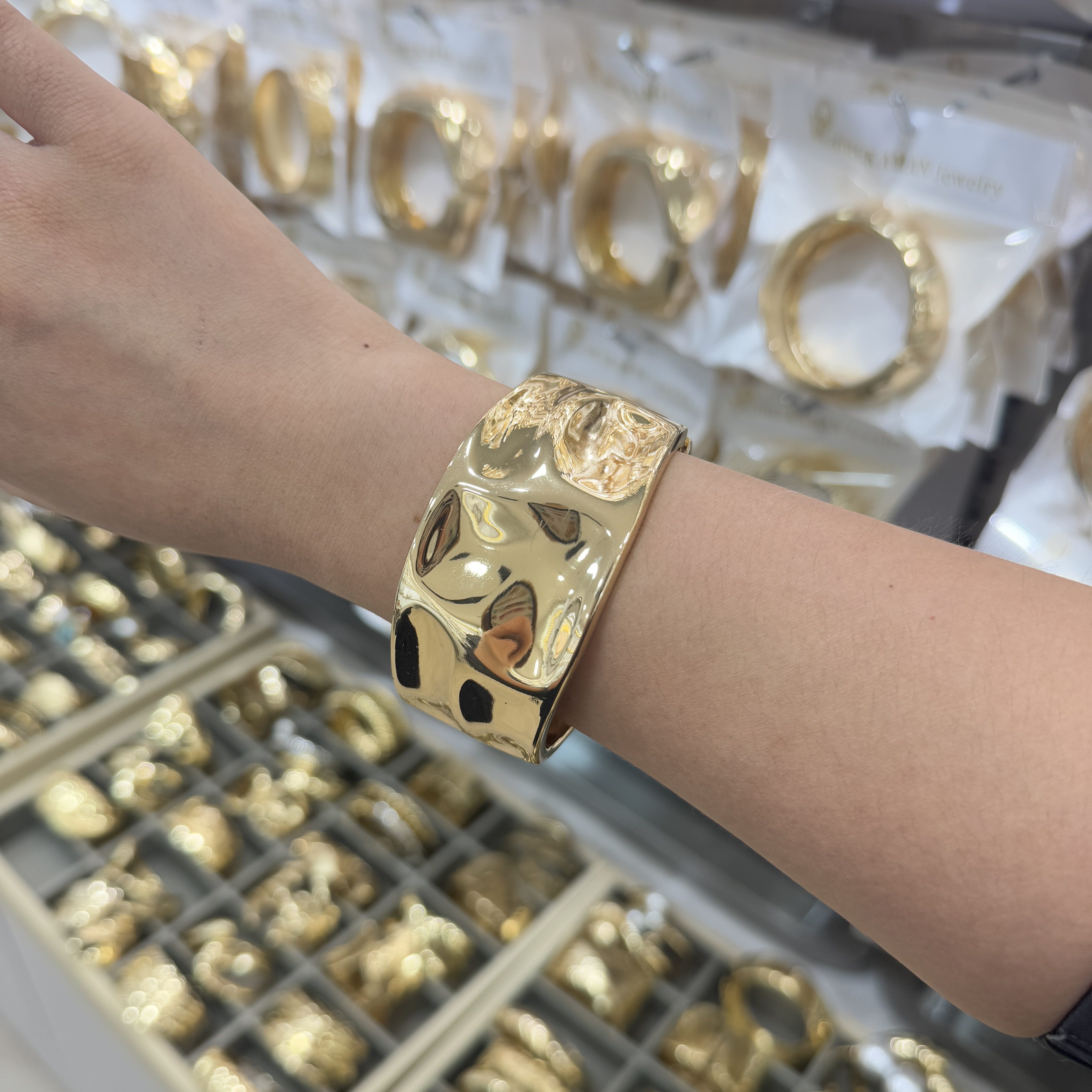 欧美个性夸张金属宽边手镯